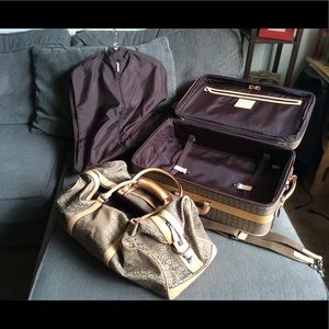 Coach luggage set